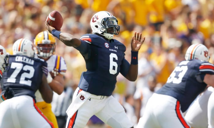 Sep 19, 2015; Baton Rouge, LA, USA; Auburn Tigers quarterback Jeremy Johnson (6) throws against the Louisiana State Tigers at Tiger Stadium. Mandatory Credit: Erich Schlegel-USA TODAY Sports